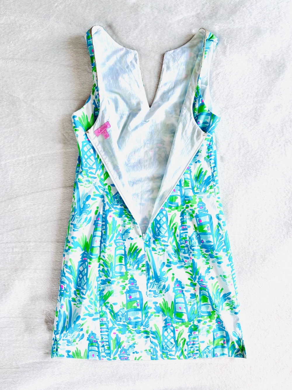 Lilly Pulitzer High Beams Tropical Lighthouse Print Janice Shift Dress, Size 2 - Picture 4 of 8